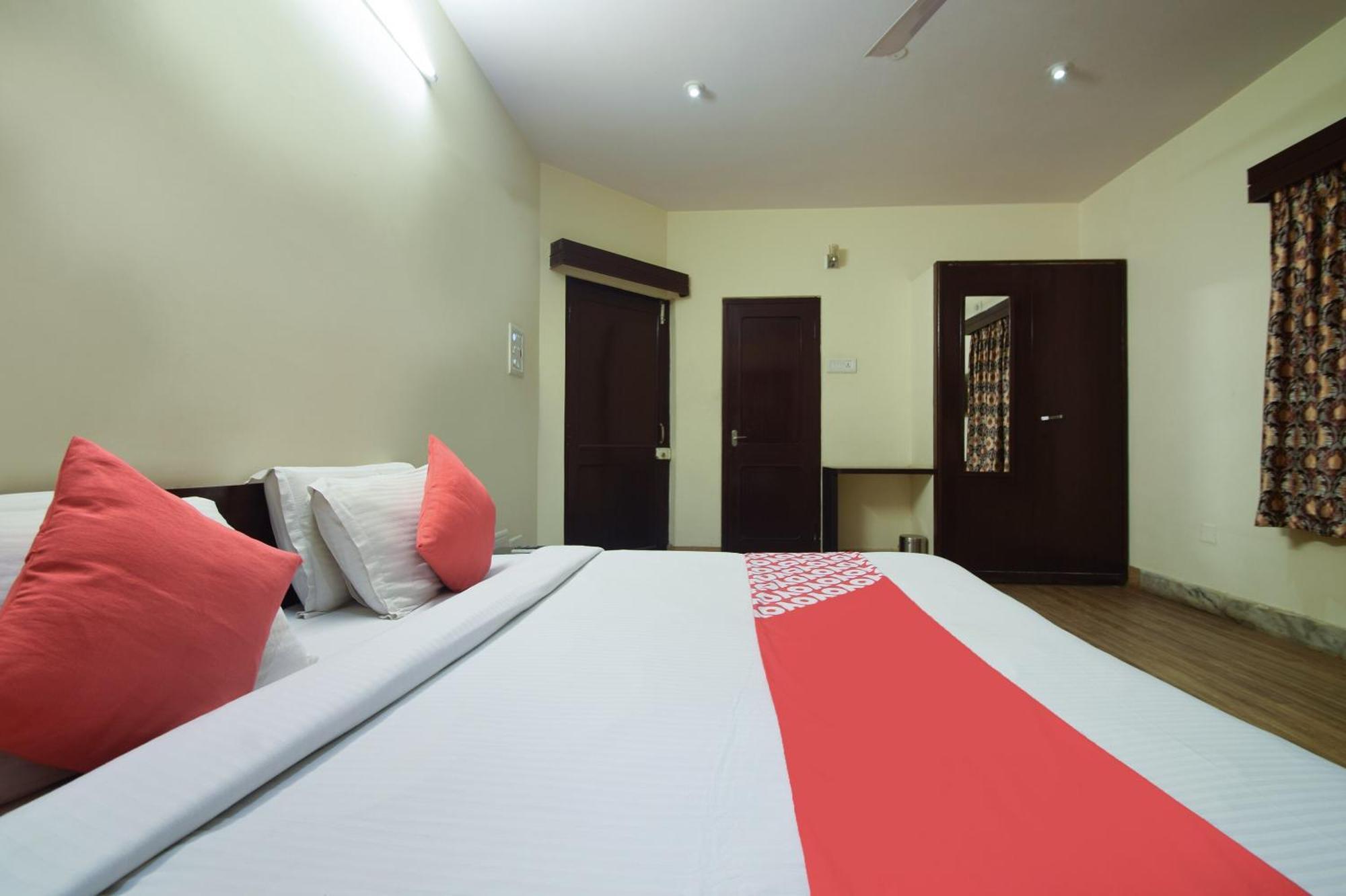 Collection O Royal Icon Hotel Udaipur Exterior photo